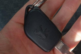 Ceinture arriere gauche PEUGEOT 406