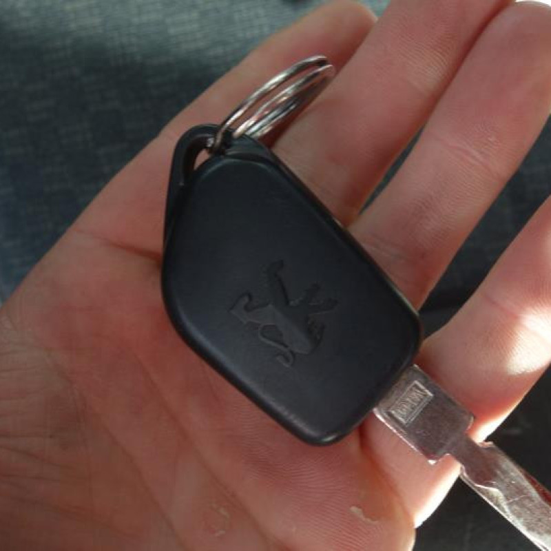 Ceinture arriere gauche PEUGEOT 406 Photo n°12