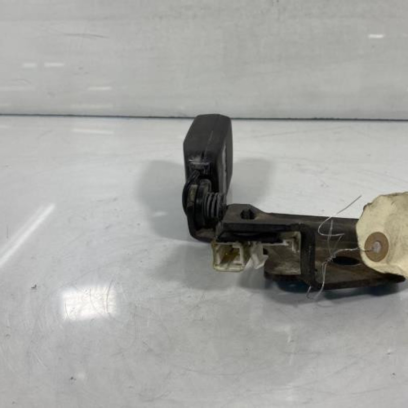 Attache ceinture arriere gauche CITROEN C4 1 Photo n°3