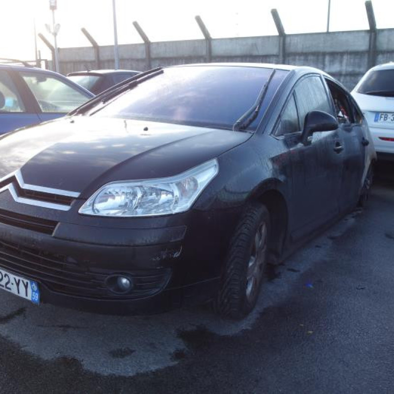 Attache ceinture arriere gauche CITROEN C4 1 Photo n°4