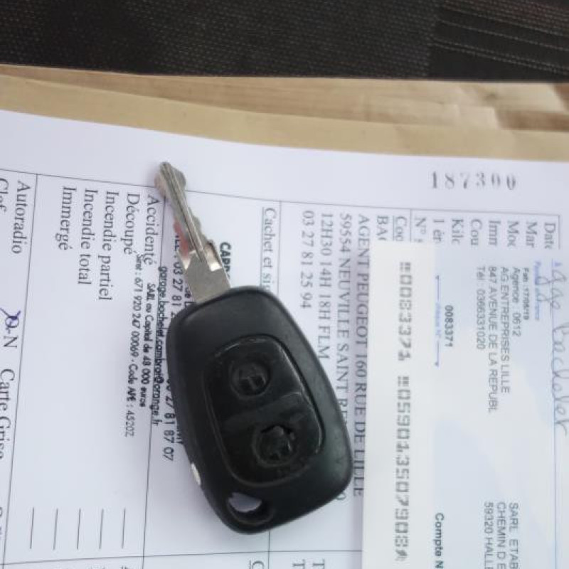 Porte de coffre droit RENAULT KANGOO 1 Photo n°10