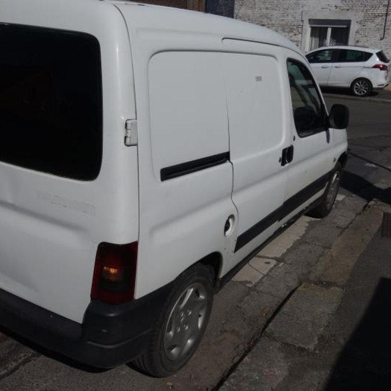 Serrure avant droit PEUGEOT PARTNER 1 Photo n°7