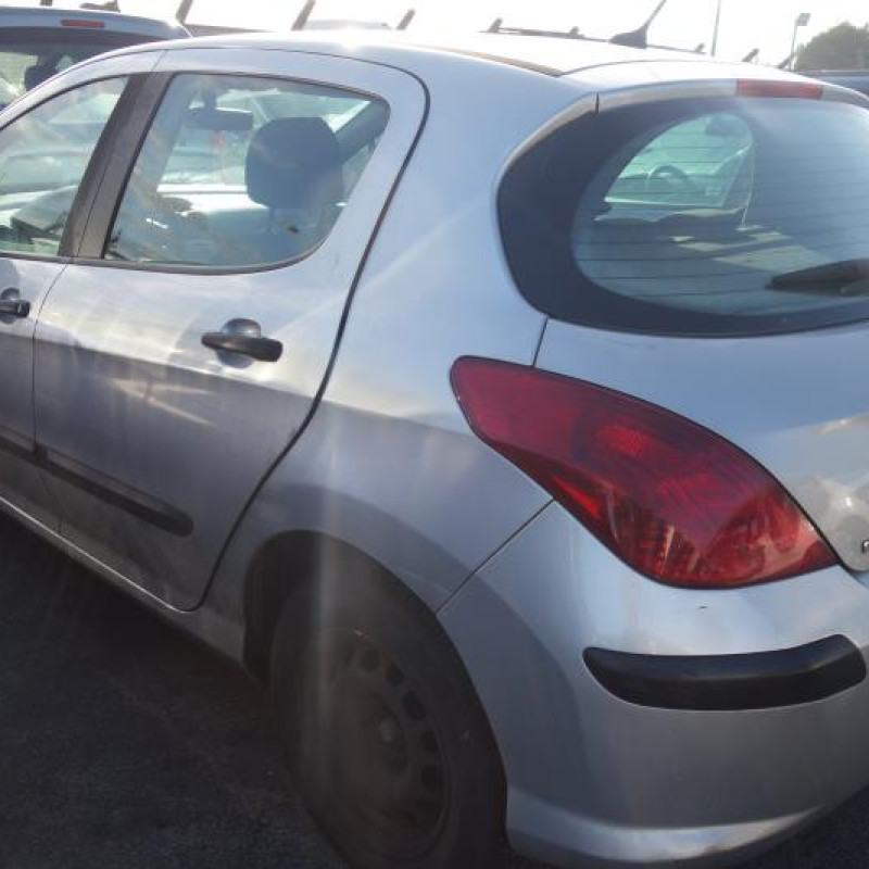 Attache ceinture avant droit PEUGEOT 308 1 Photo n°7