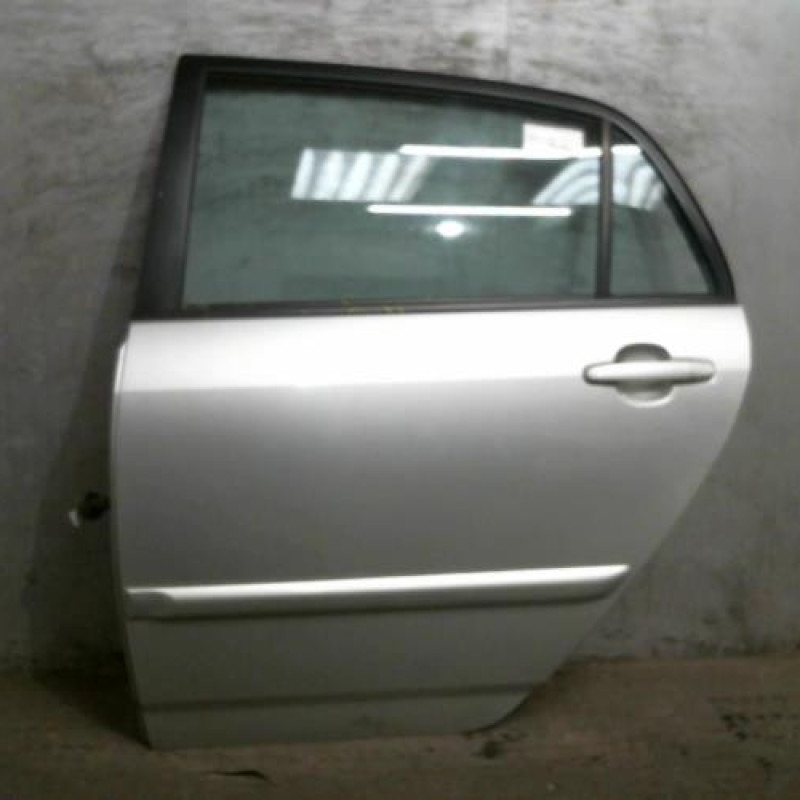 Porte arriere gauche TOYOTA COROLLA 10 Photo n°1