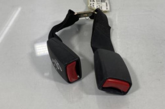 Attache ceinture arriere gauche TOYOTA COROLLA 10 Photo n°1