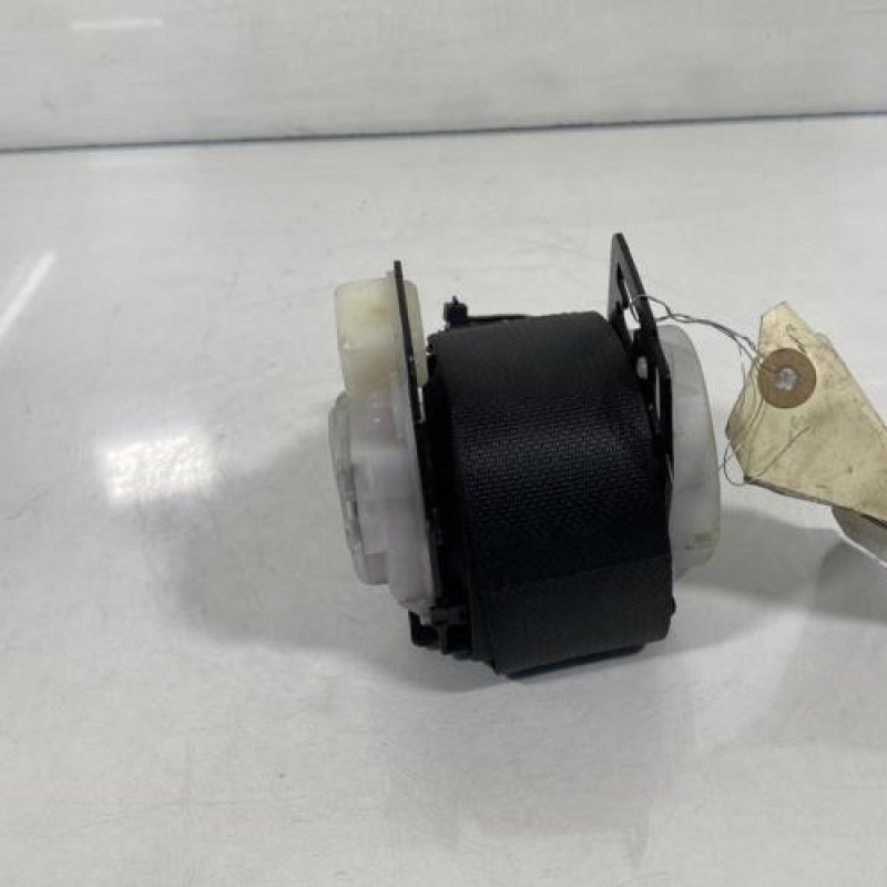 Ceinture arriere droit TOYOTA COROLLA 10 Photo n°2