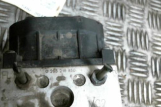 Bloc ABS (freins anti-blocage) TOYOTA COROLLA 10