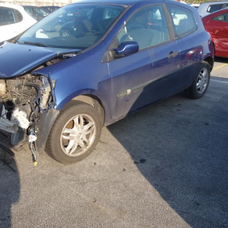 Trappe d'essence RENAULT CLIO 3 Photo n°5