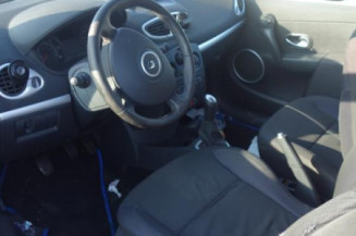 Trappe d'essence RENAULT CLIO 3