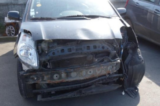 Ceinture arriere gauche TOYOTA YARIS 2