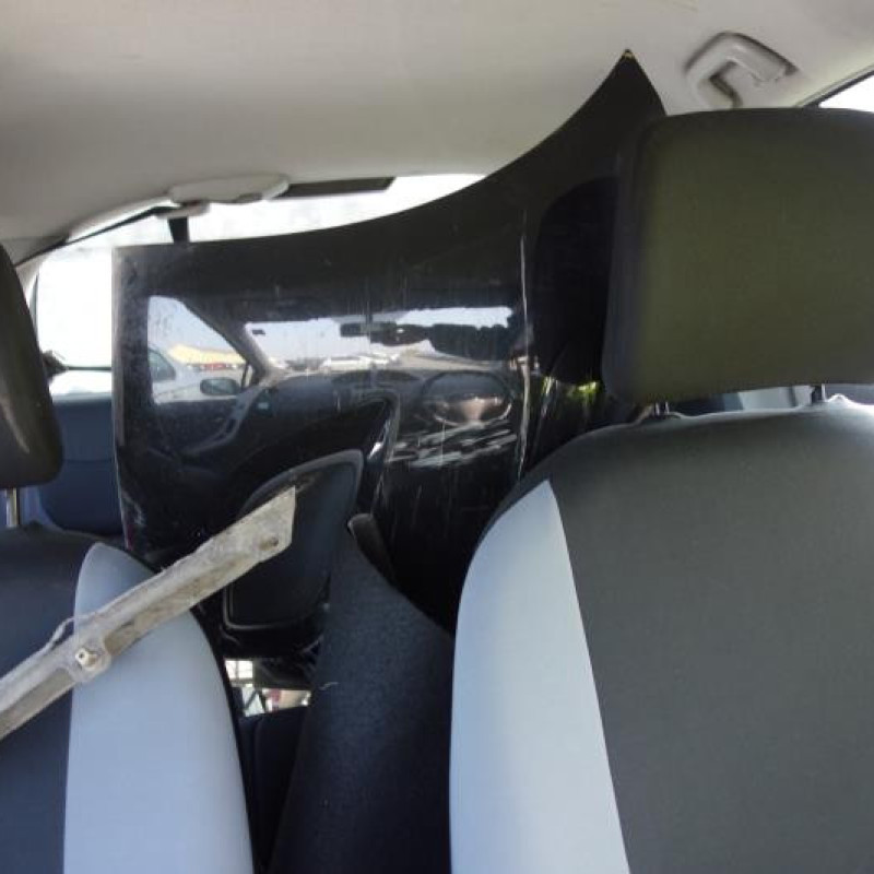 Ceinture arriere gauche TOYOTA YARIS 2 Photo n°11