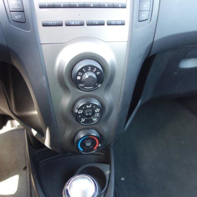 Ceinture arriere gauche TOYOTA YARIS 2 Photo n°13