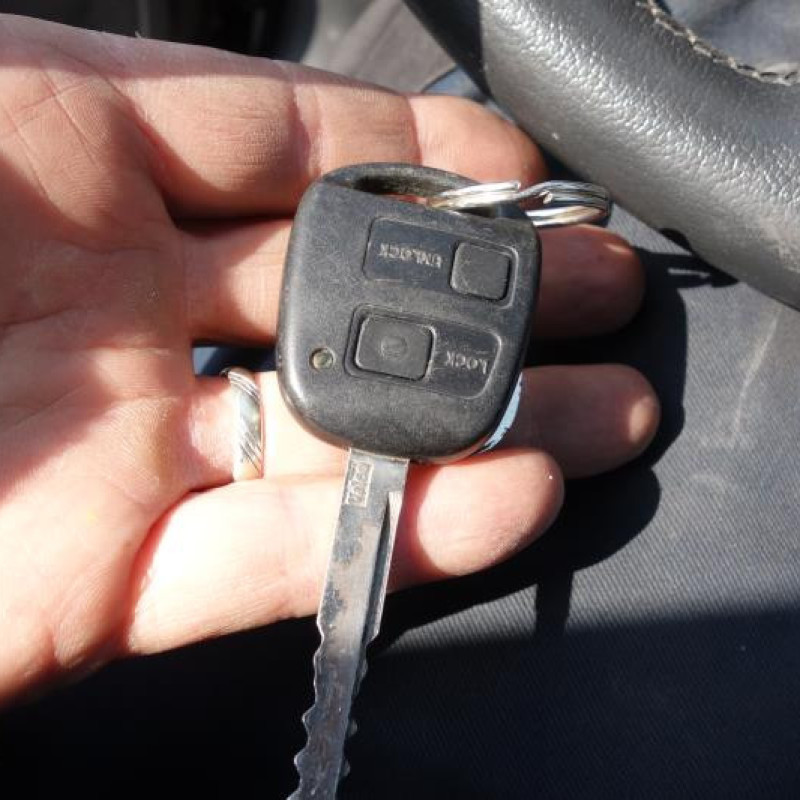 Ceinture arriere gauche TOYOTA YARIS 2 Photo n°16