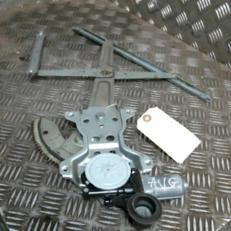 Leve vitre electrique avant gauche SUZUKI SWIFT 3 Photo n°1