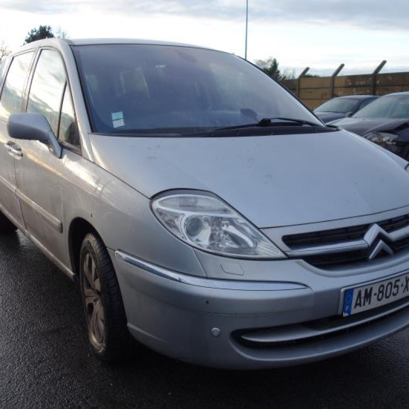 Feu arriere stop central CITROEN C8 Photo n°4