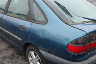 Cardan droit (transmission) RENAULT LAGUNA 1
