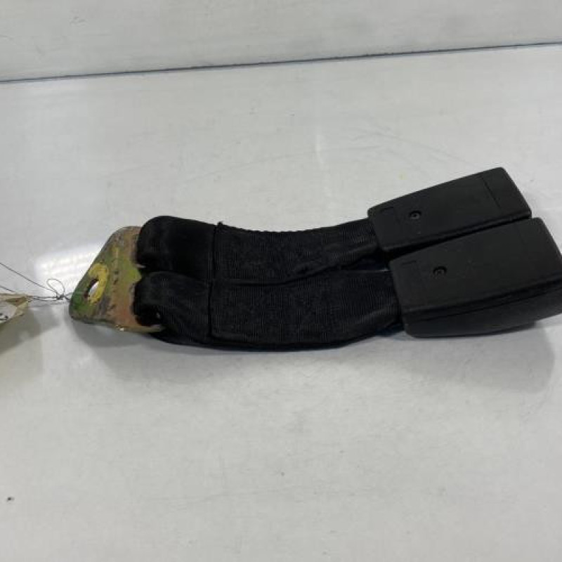 Attache ceinture arriere gauche CHEVROLET MATIZ 1 Photo n°3