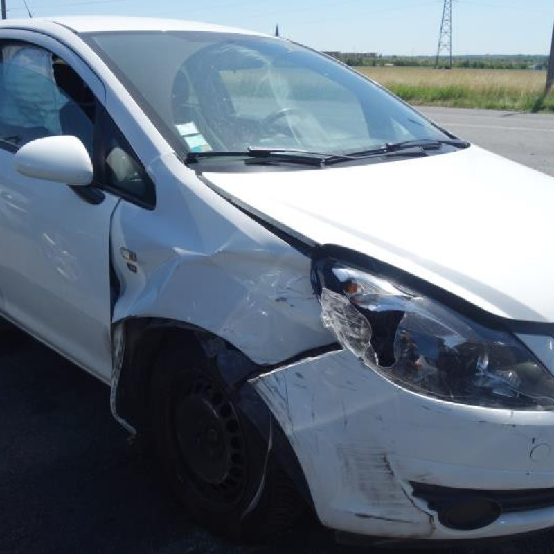 Bras essuie glace avant gauche OPEL CORSA D Photo n°4