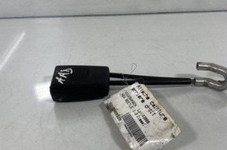 Attache ceinture arriere droit VOLKSWAGEN NEW BEETLE 1