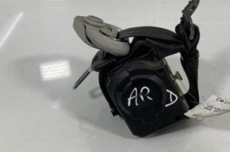 Ceinture arriere droit VOLKSWAGEN NEW BEETLE 1 Photo n°1