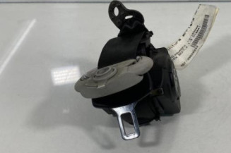 Ceinture arriere droit VOLKSWAGEN NEW BEETLE 1