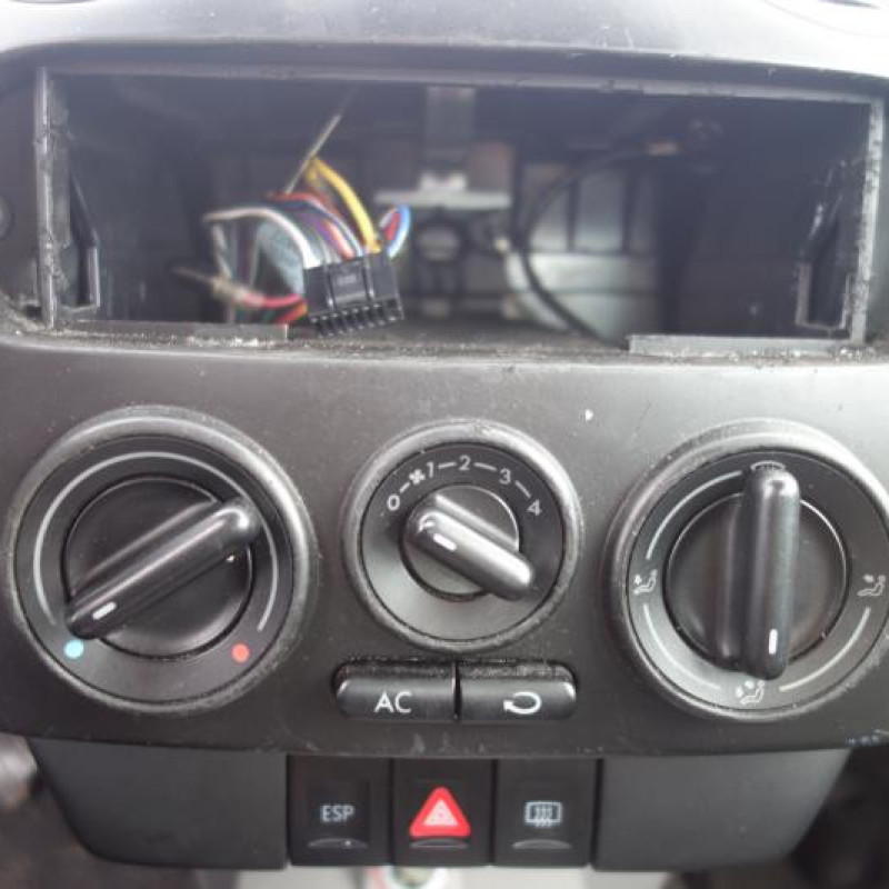 Ceinture arriere gauche VOLKSWAGEN NEW BEETLE 1 Photo n°9