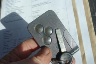 Pretensionneur de ceinture arriere gauche RENAULT SCENIC 2