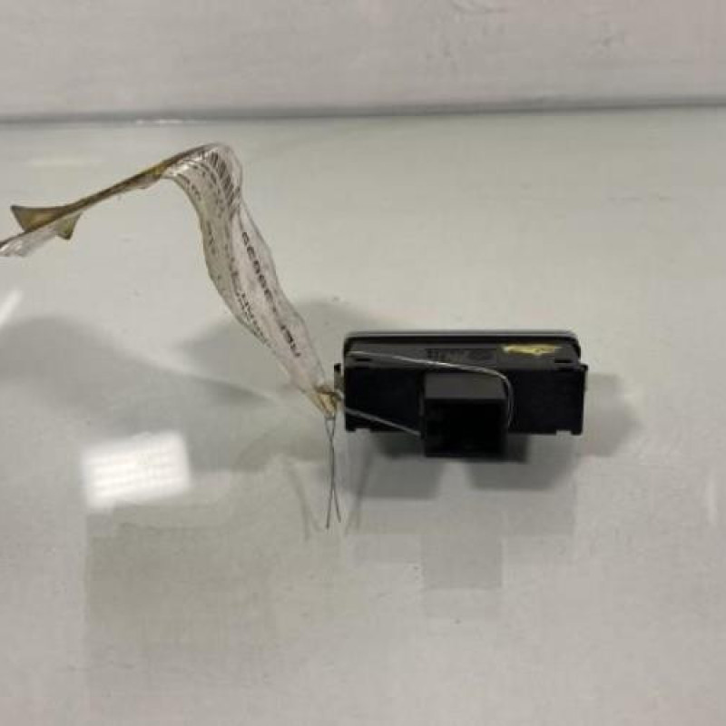 Bouton de warning VOLKSWAGEN SHARAN 2 Photo n°3