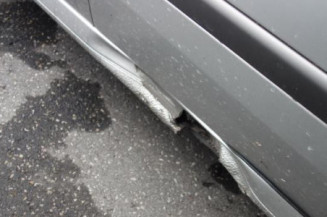 Pretensionneur de ceinture avant droit RENAULT LAGUNA 2