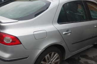 Pretensionneur de ceinture avant droit RENAULT LAGUNA 2