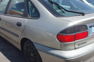 Porte arriere droit RENAULT LAGUNA 1