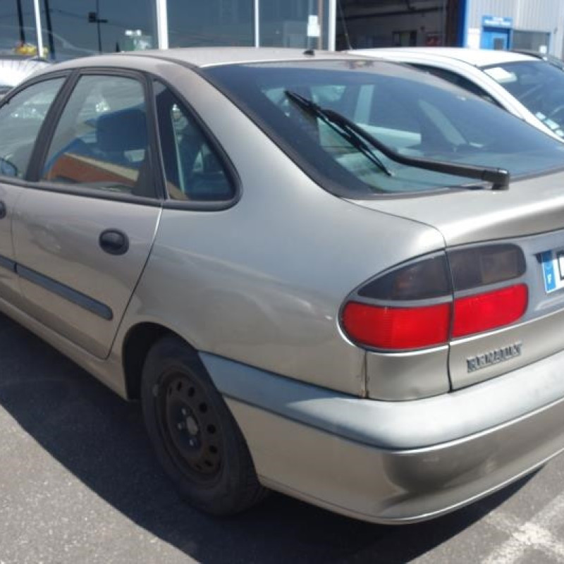 Porte arriere droit RENAULT LAGUNA 1 Photo n°6