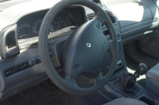 Porte arriere droit RENAULT LAGUNA 1