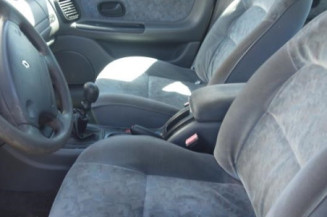 Porte arriere droit RENAULT LAGUNA 1