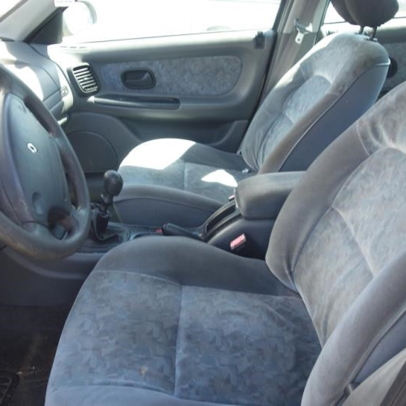 Porte arriere droit RENAULT LAGUNA 1 Photo n°8