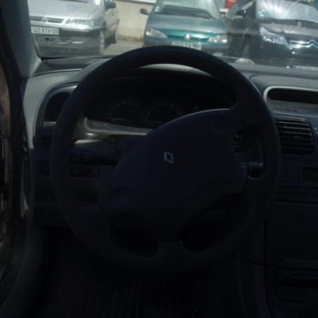 Etrier avant droit (freinage) RENAULT LAGUNA 1