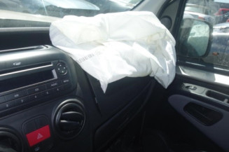 Etrier avant gauche (freinage) CITROEN NEMO