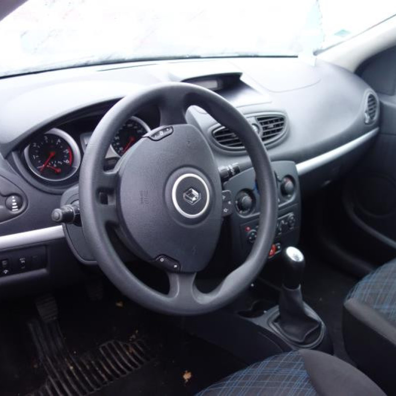 Air bag conducteur RENAULT CLIO 3 Photo n°5