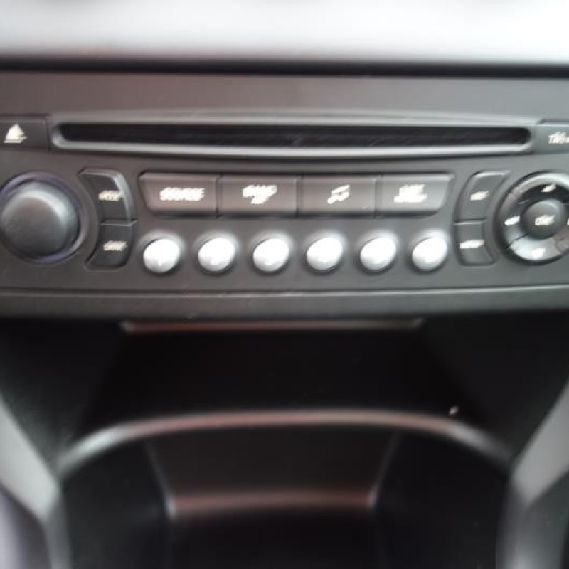 Air bag conducteur CITROEN C3 2 Photo n°6