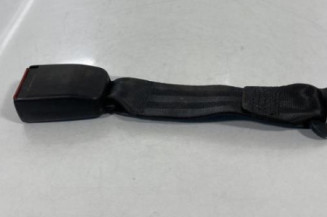 Attache ceinture arriere gauche PEUGEOT 406