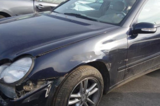 Etrier avant droit (freinage) MERCEDES CLASSE C 203 COUPE SPORT Photo n°1
