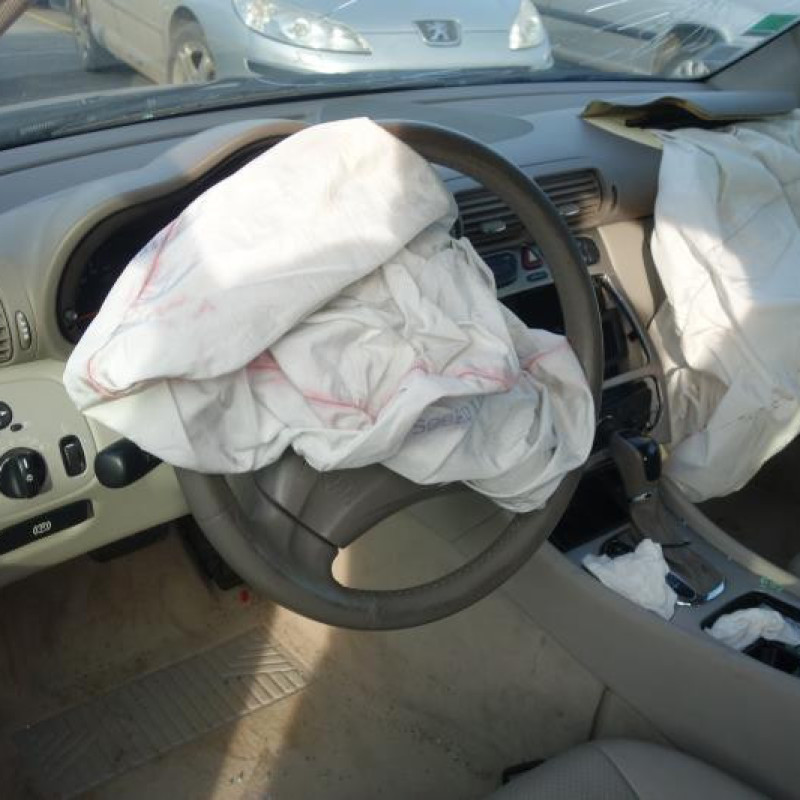 Etrier avant droit (freinage) MERCEDES CLASSE C 203 COUPE SPORT Photo n°6