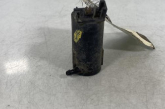 Pompe lave glace avant MAZDA 323 5 Photo n°1
