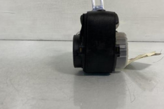 Ceinture arriere gauche VOLKSWAGEN GOLF 4