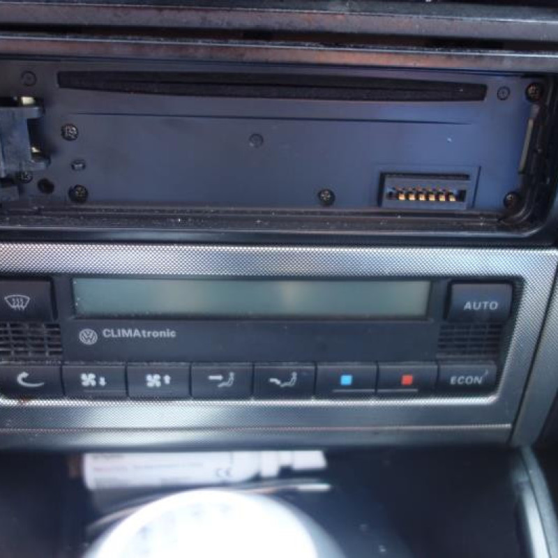 Ceinture arriere gauche VOLKSWAGEN GOLF 4 Photo n°9