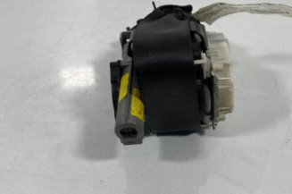 Pretensionneur de ceinture avant droit MERCEDES CLASSE C 204
