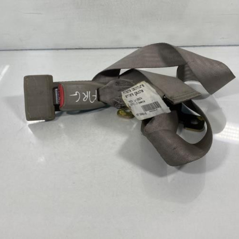 Attache ceinture arriere gauche MAZDA DEMIO Photo n°1