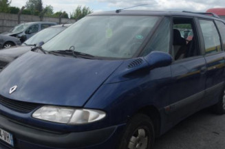 Attache ceinture arriere droit RENAULT ESPACE 3