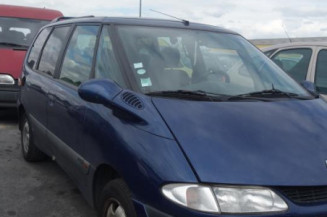 Attache ceinture arriere droit RENAULT ESPACE 3
