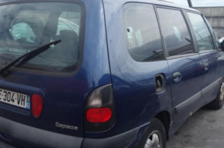 Attache ceinture arriere droit RENAULT ESPACE 3